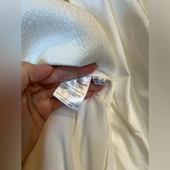 Rebecca Vallance Madeline Strapless Bridal Gown Big Bow White size US 2 NWT - Picture 8 of 10